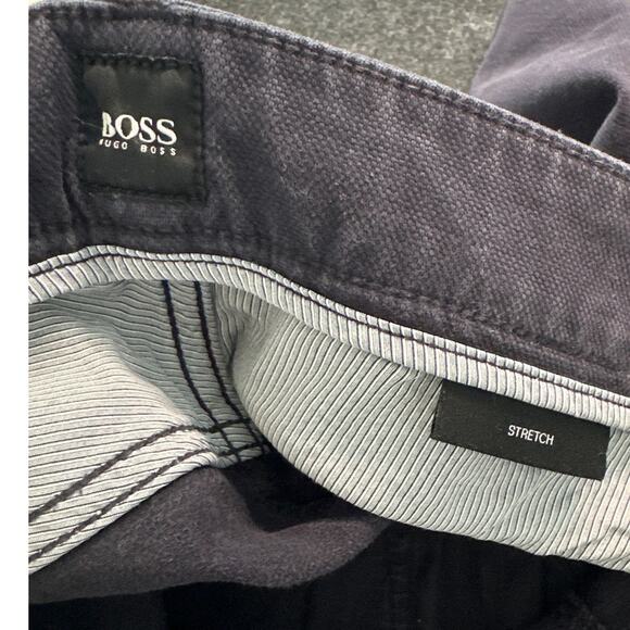 BOSS Hugo Boss Men's Navy/Black Stretch Jeans, 33/32, GUC - Picture 6 of 9